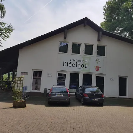 Hotel-restaurant-eifeltor Hotel