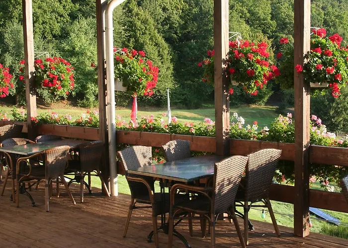 מלון Hotel-restaurant-eifeltor